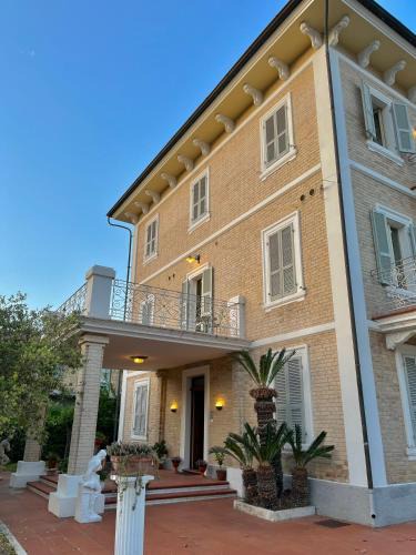 Grottammare Bed & Breakfast | Villa Francesca Luxury - Adriatic Nature & Heritage House