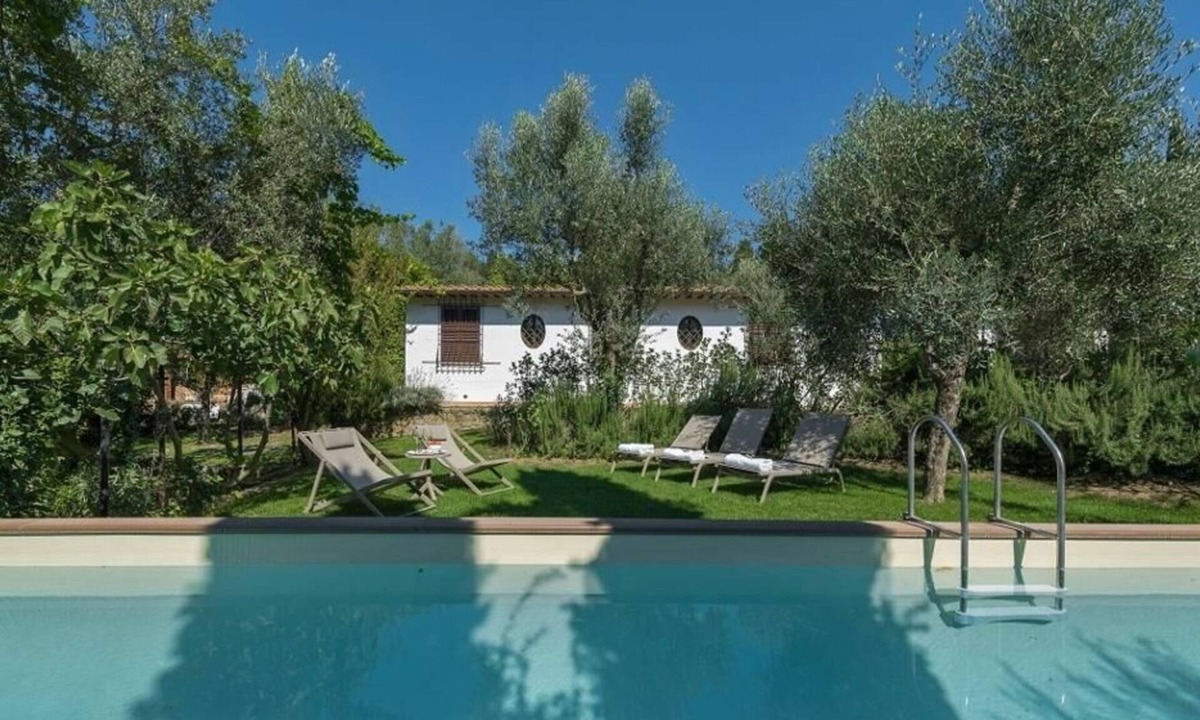 Calenzano Villa | Villa Galli, splendid nineteenth-century villa situated in the town of Calenzano, near Florence.