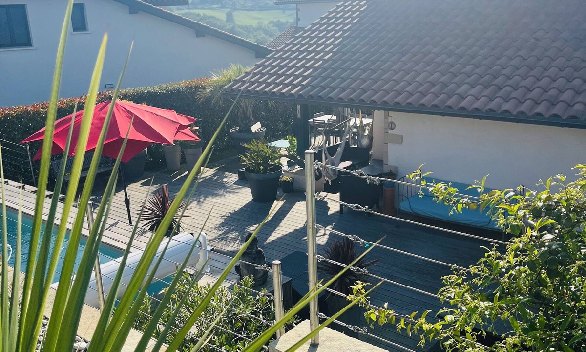 Ahetze Villa | Villa Ganttipienea with 3* heated pool