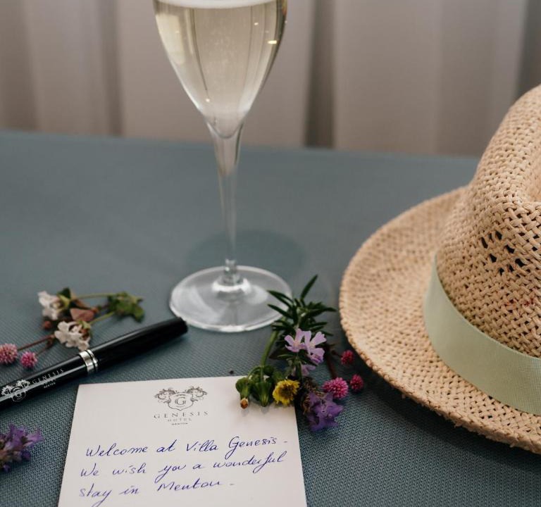 Menton Hotel | Villa Genesis