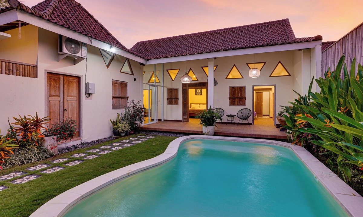 Seseh Villa | Villa Genta Cemagi