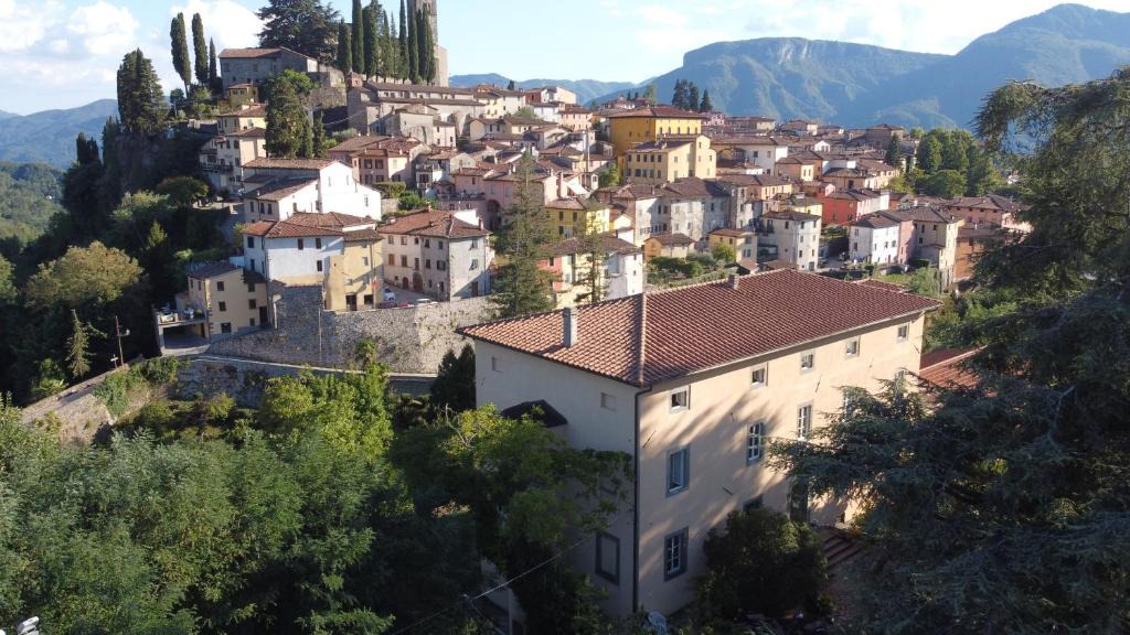 Mologno Hostel | Villa Gherardi - B&B e Hostel