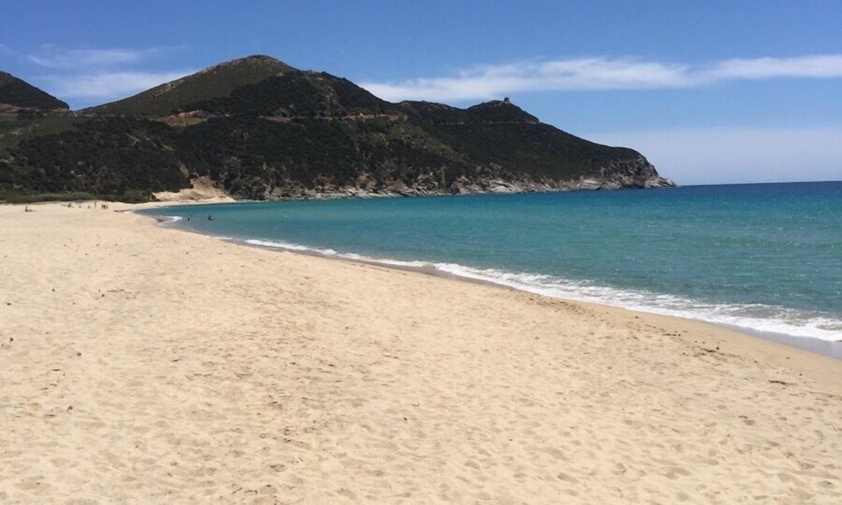 Solanas Villa | VILLA GIOIA FRONT BEACH sea view