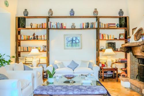 Licola Villa | Villa Giulia