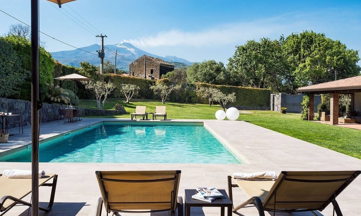 Viagrande Villa | Villa Granvia - Private villa with pool in Sicily