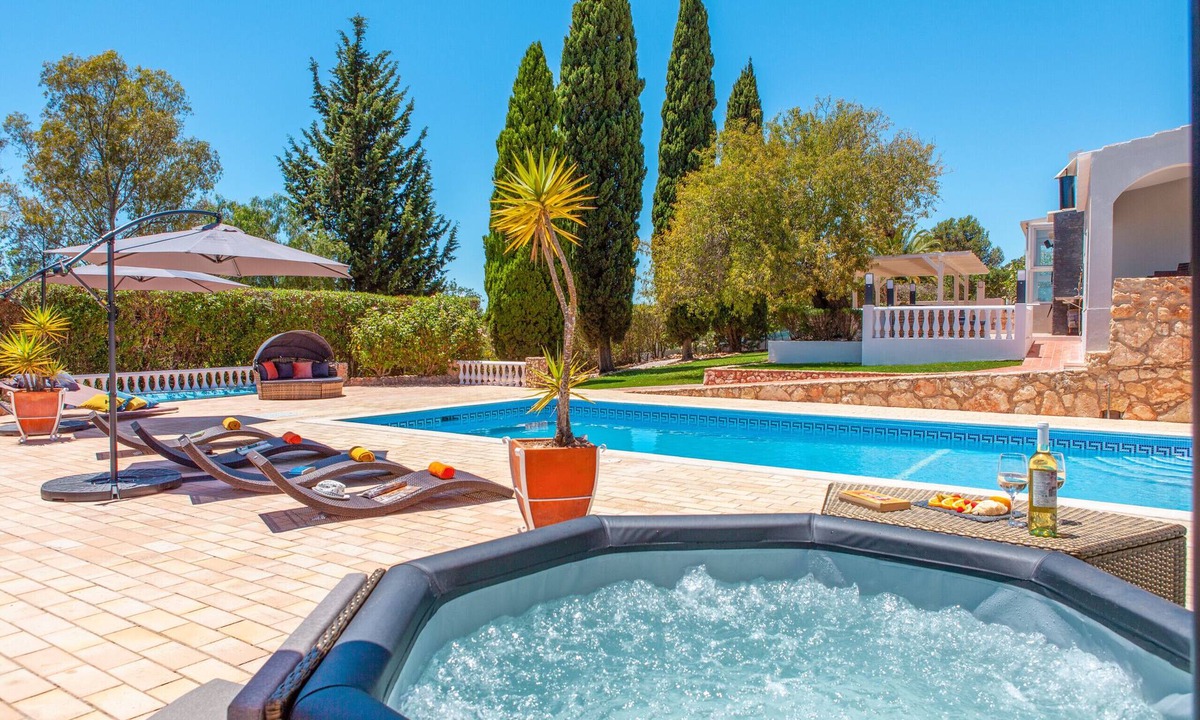 Lagoa e Carvoeiro Villa | Villa Haven