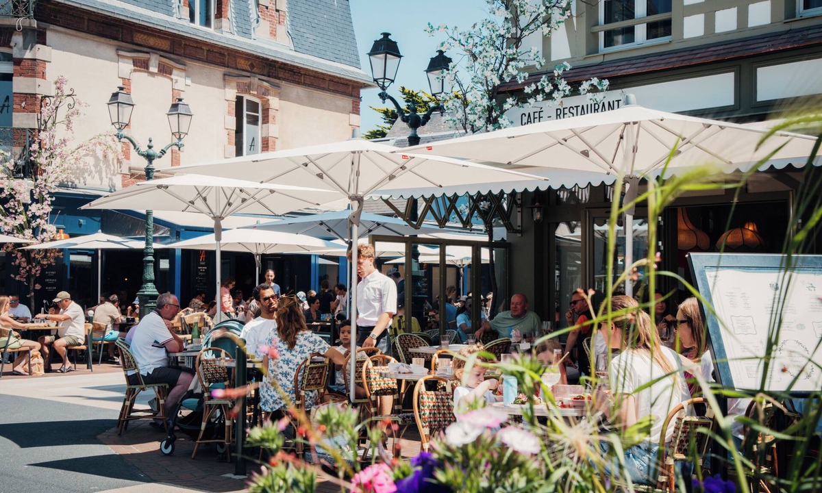 Cabourg Hotel | VILLA HENRIETTE