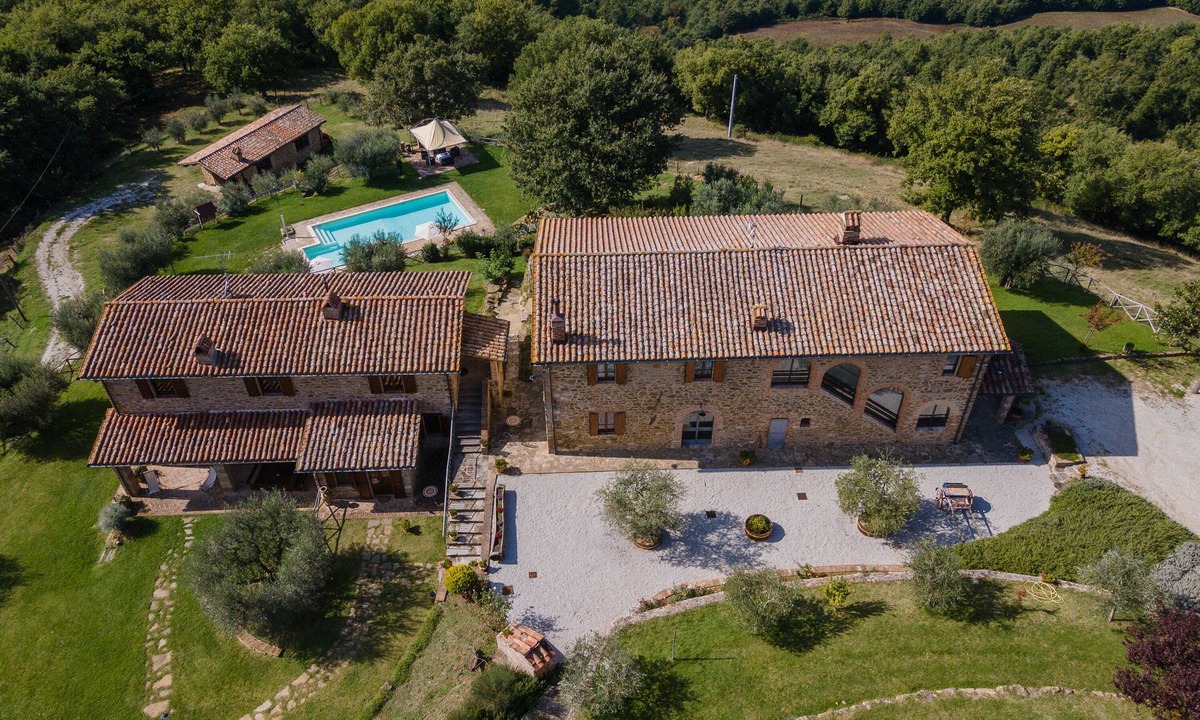 Preggio Villa | Villa I due Casali with private swimming pool surrounded by a splendid panorama