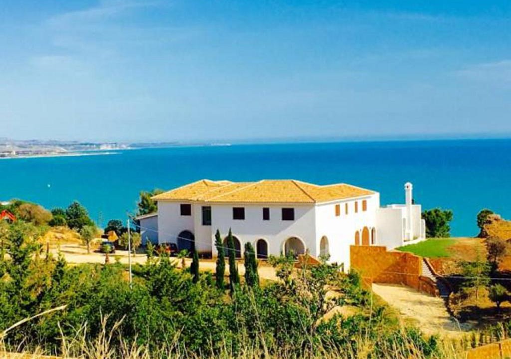 Sciacca Apartment | Villa i Giardini di Limoni by KlabHouse