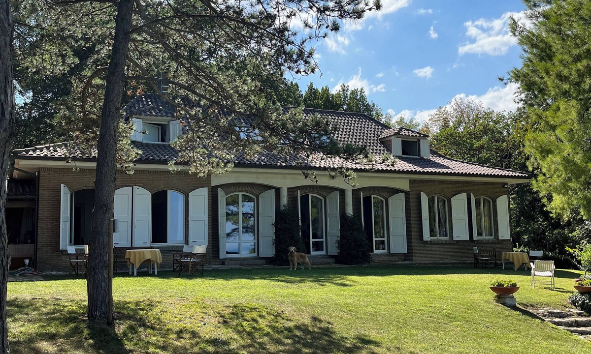 Pietra La Croce Villa | Villa Immersa nel Verde con Incredibile Vista sul Mare