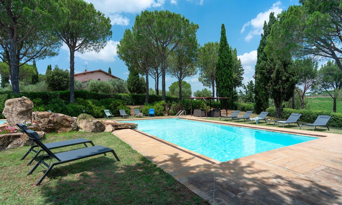Grosseto Villa | Villa in Grosseto with 6 bedrooms sleeps 12