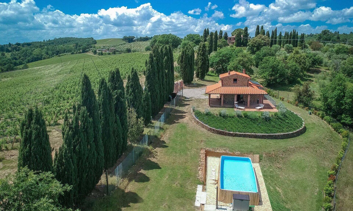 Sinalunga Villa | Villa in Sinalunga with 1 bedrooms sleeps 4