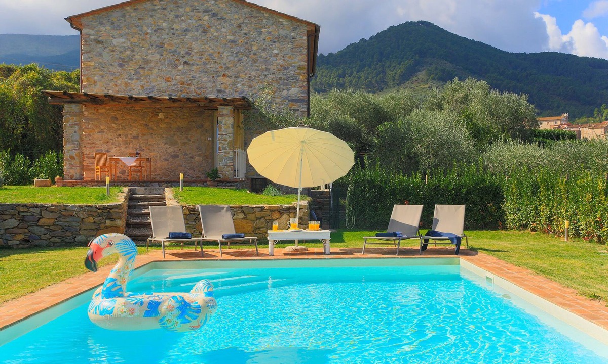 Cascine-La Croce Villa | Villa/Independent home in Lucca with 3 bedrooms sleeps 6