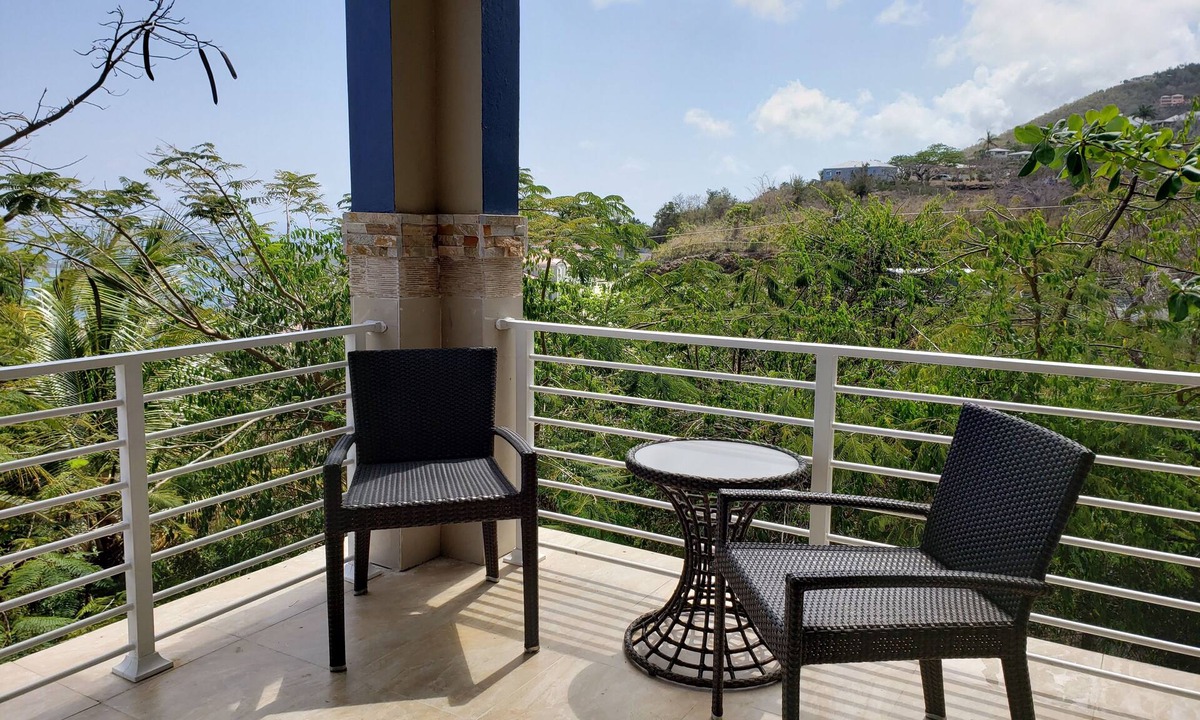 Mafolie Apartment | Villa Indigo 1BR in Private Gated Estate