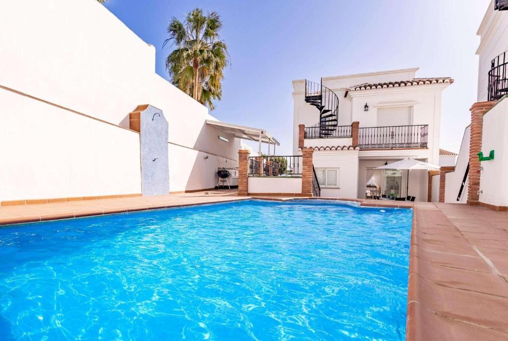 Nerja Villa | Villa Juncos