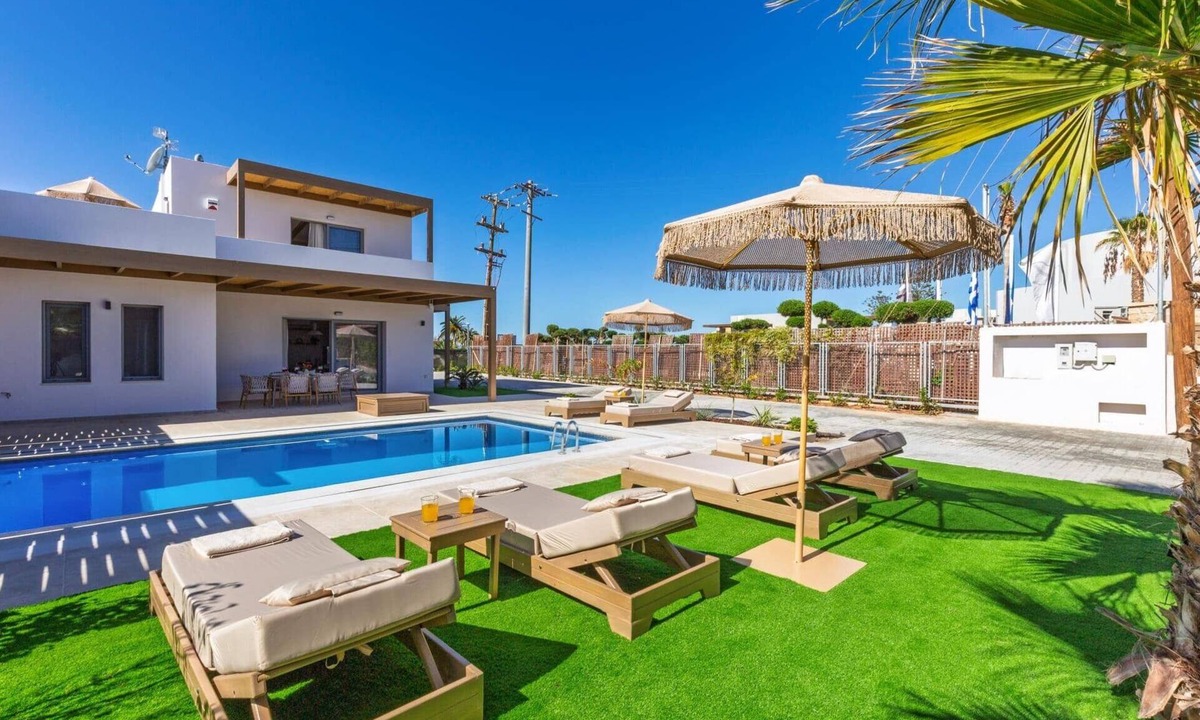 Agkisaras Villa | Villa Kamelia Seaside Breeze by Villa Plus