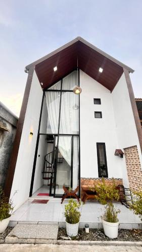 Dieng Villa | Villa kumudini's 2