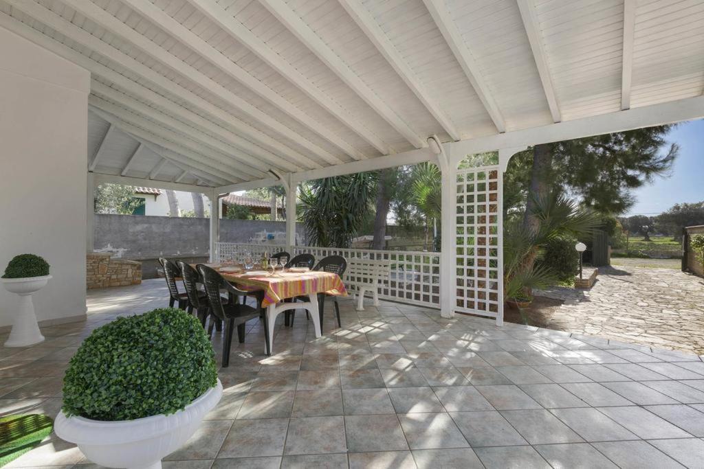 Torre Squillace Villa | Villa LA CAPANNELLA