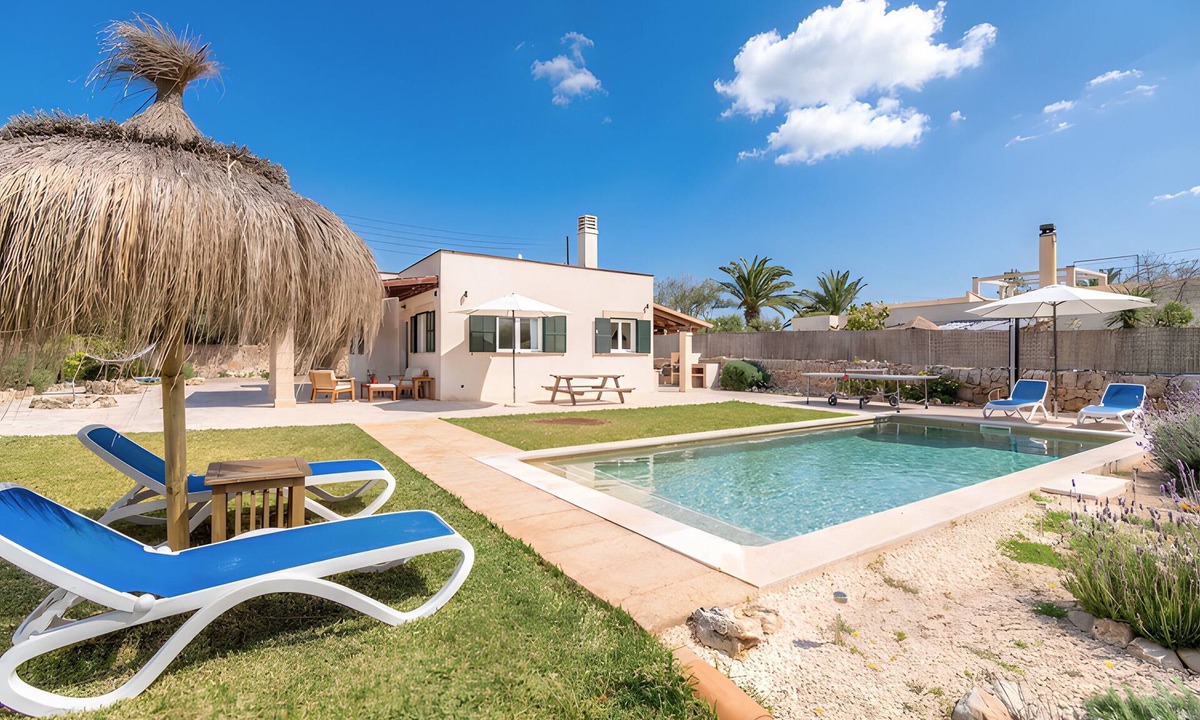 Cala Llombards Villa | Villa 'Las Estrellas Cala Llombards' with Sea View, Wi-Fi and Air Conditioning