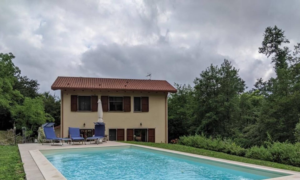 Villafranca in Lunigiana House | Villa Le Arcate, Enjoy the Tranquility and Beauty of the Tuscan Countryside