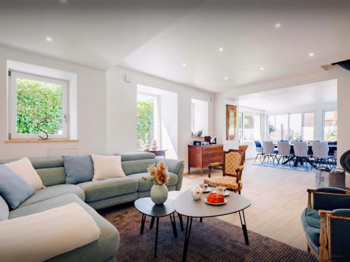 Menthon-Saint-Bernard Villa | Villa Le Cep - OVO Network