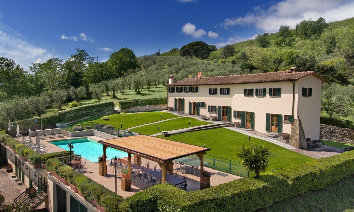 Margine Coperta-Traversagna Villa | Villa Le Ferrette - Montecatini Terme ,Tuscany