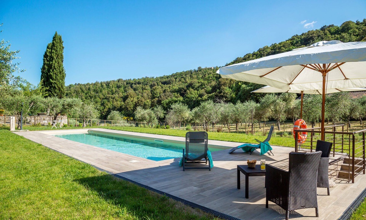Asciano Villa | Villa Le Liscaie, private villa with pool in the Crete Seseni area. A/C & Wi-Fi!