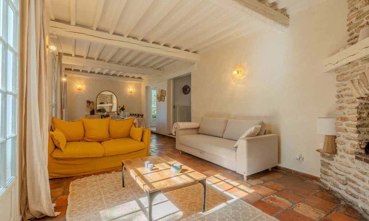 Carpentras Villa | Villa Lelix Vineyards, Peace, Large Pool
