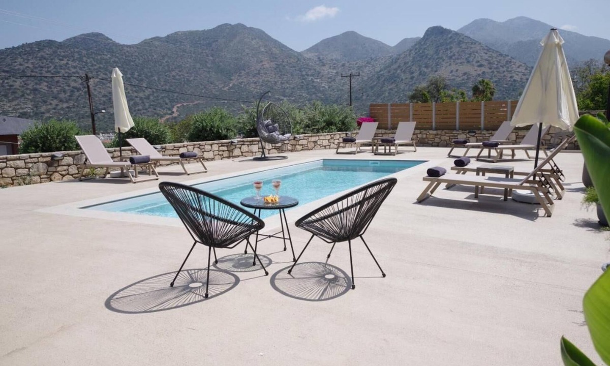 Melidoni Villa | Villa Leondis, an ideal base for exploring Crete's rich history & natural beauty