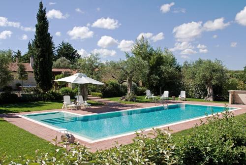 Conversano House | Villa Leralora - Exclusive Pool and Garden Retreat