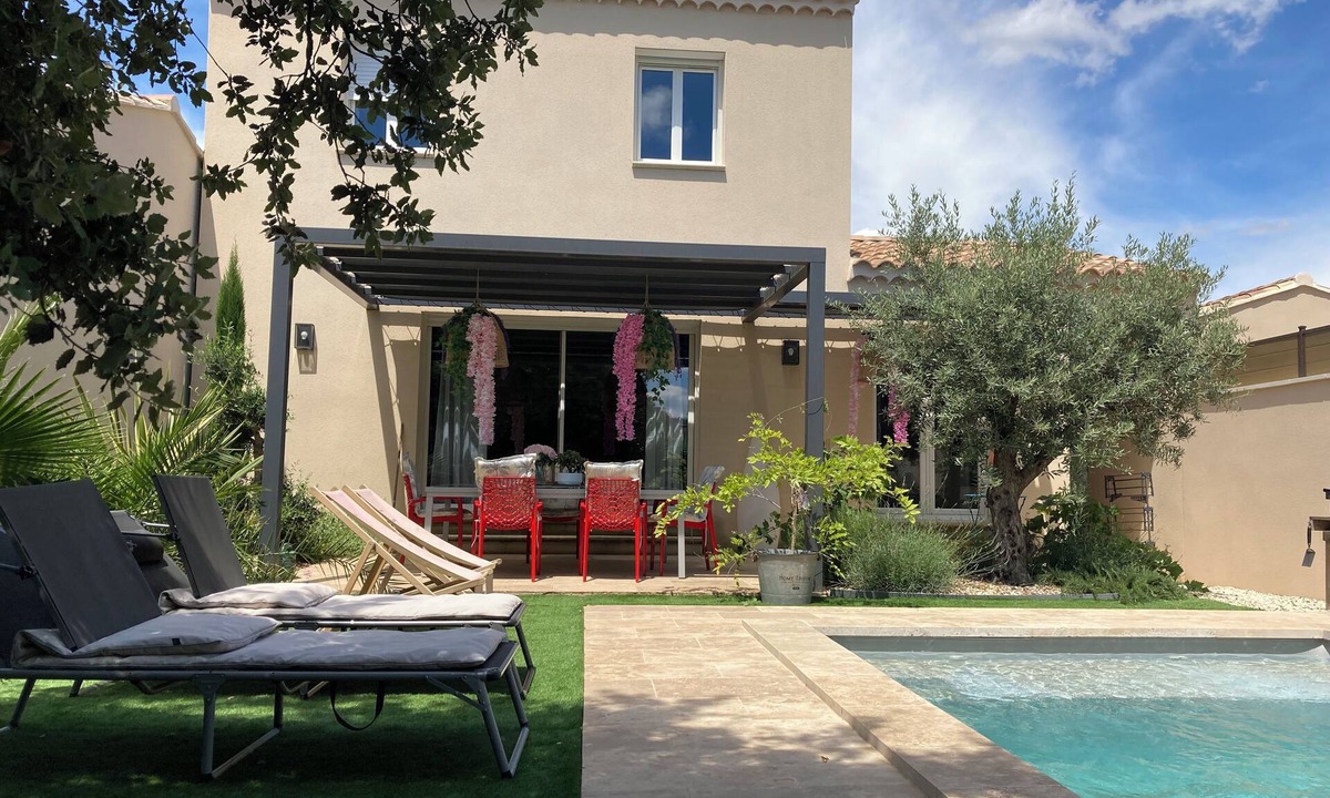 Saint-Didier Villa | Villa Les Romarins Luxury villa with swimming pool
