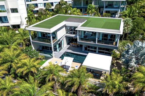 Choeng Thale Villa | Villa Lion Phuket