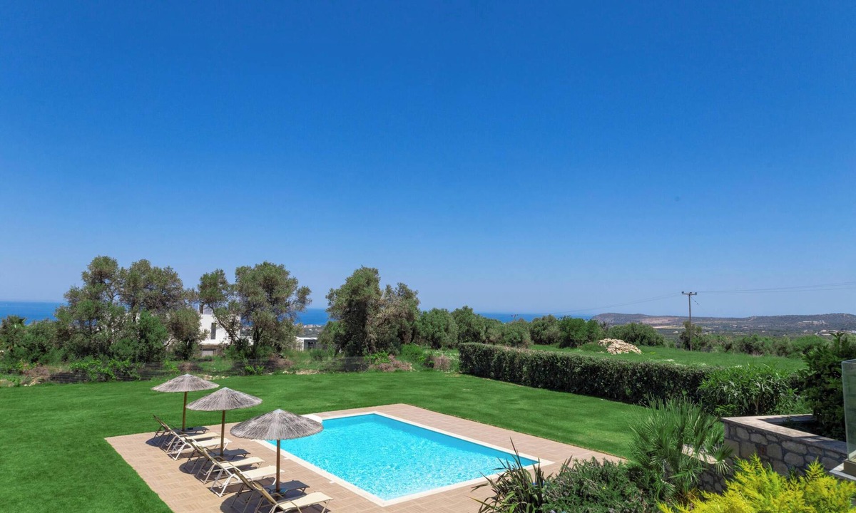 Kapsaliana Villa | Villa Litinas - A 2,500sqm Escape Amid Olive Groves