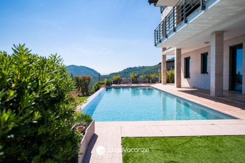 Villanuova sul Clisi Villa | Villa Livia Luxury