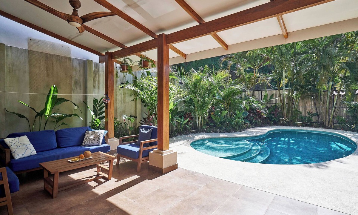 Carmen Villa | Villa Louise