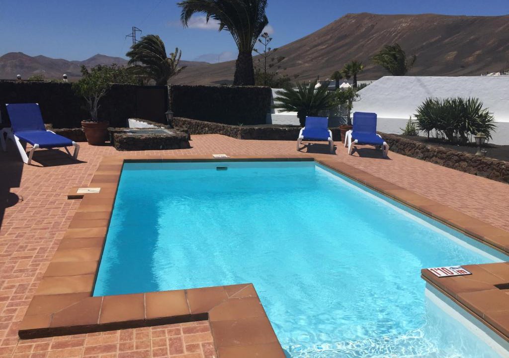 Macher Villa | Villa Lucky - Heated Pool