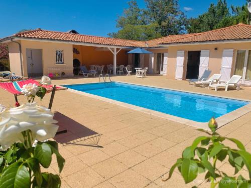 Andernos-les-Bains Villa | Villa lumineuse à Andernos-les-Bains avec piscine privée
