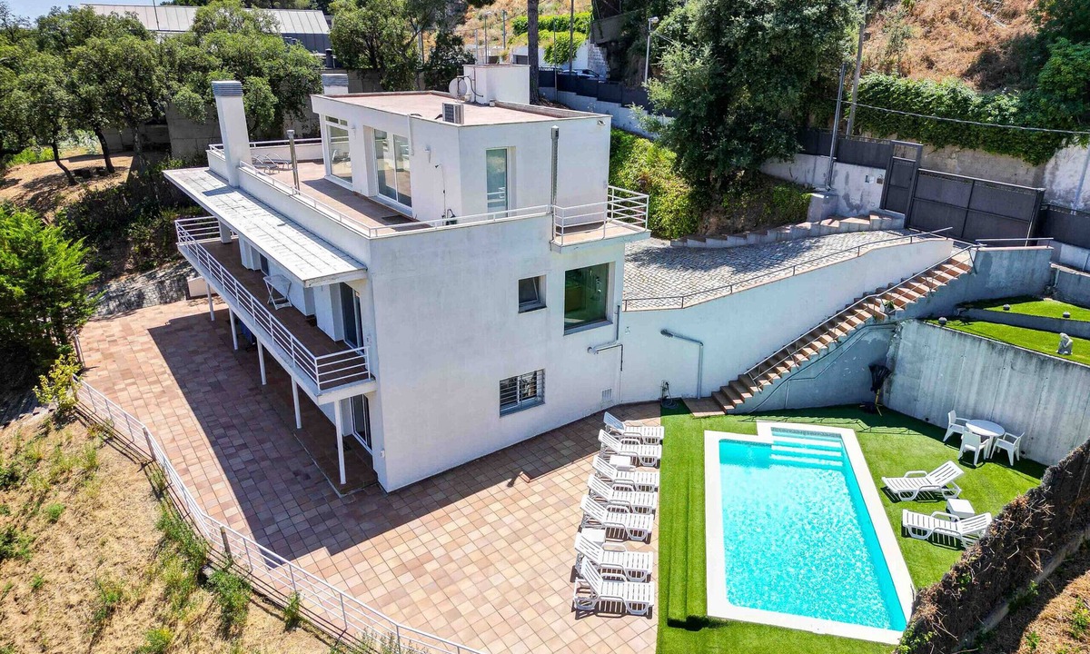 Mataro Villa | Villa Luz