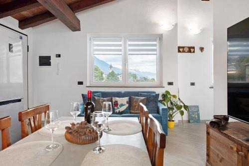 Montan-Angelin-Arensod Apartment | Villa Maffei