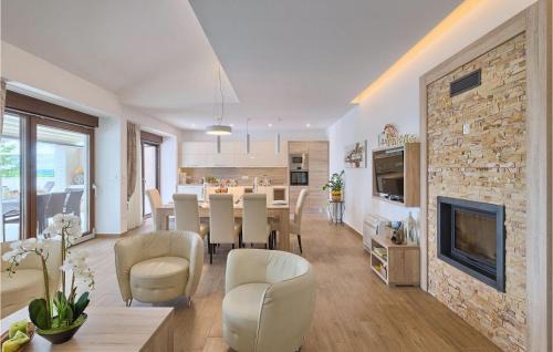 Gracisce House | Villa Mala Halu