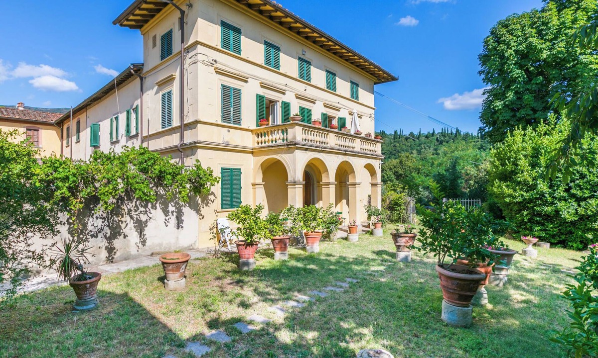 Castelfranco di Sopra House | Villa Mandri by Interhome