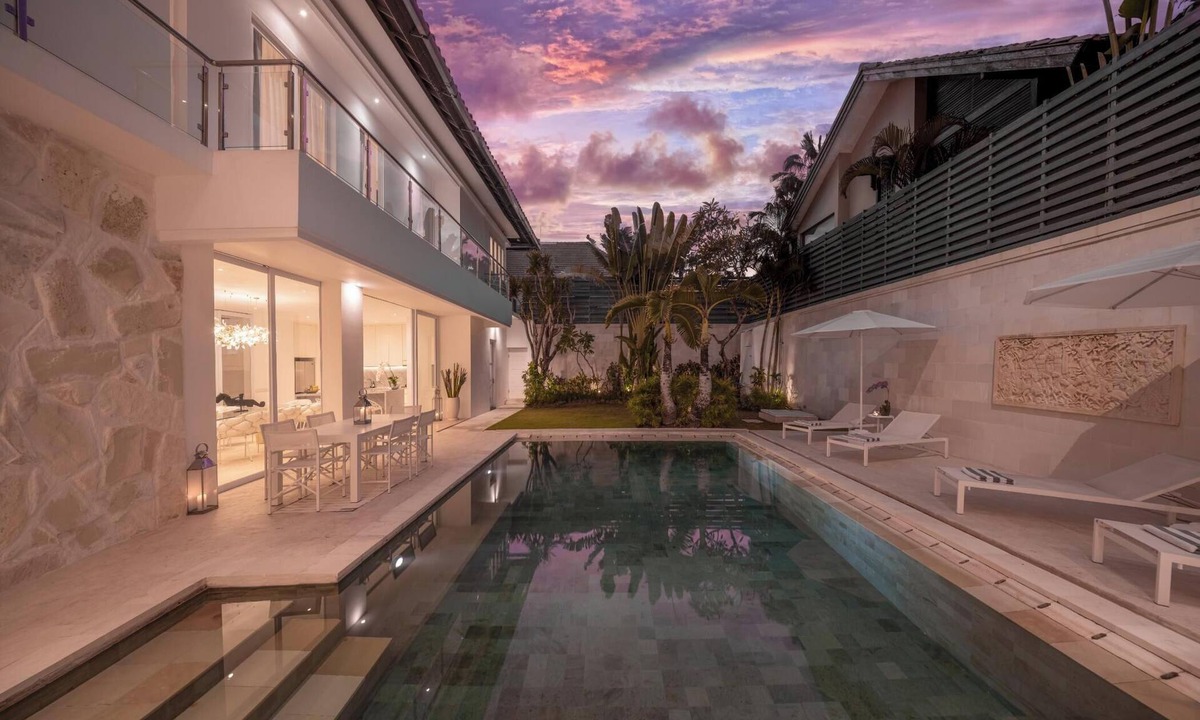Sunset Road Villa | Villa Manis Cantik