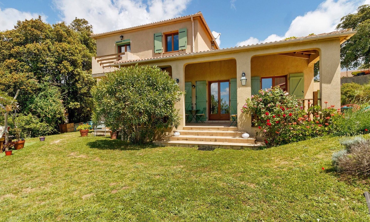 Vico Villa | Villa “Mare E Monti” with Sea View, Private Terraces, and Wi-Fi