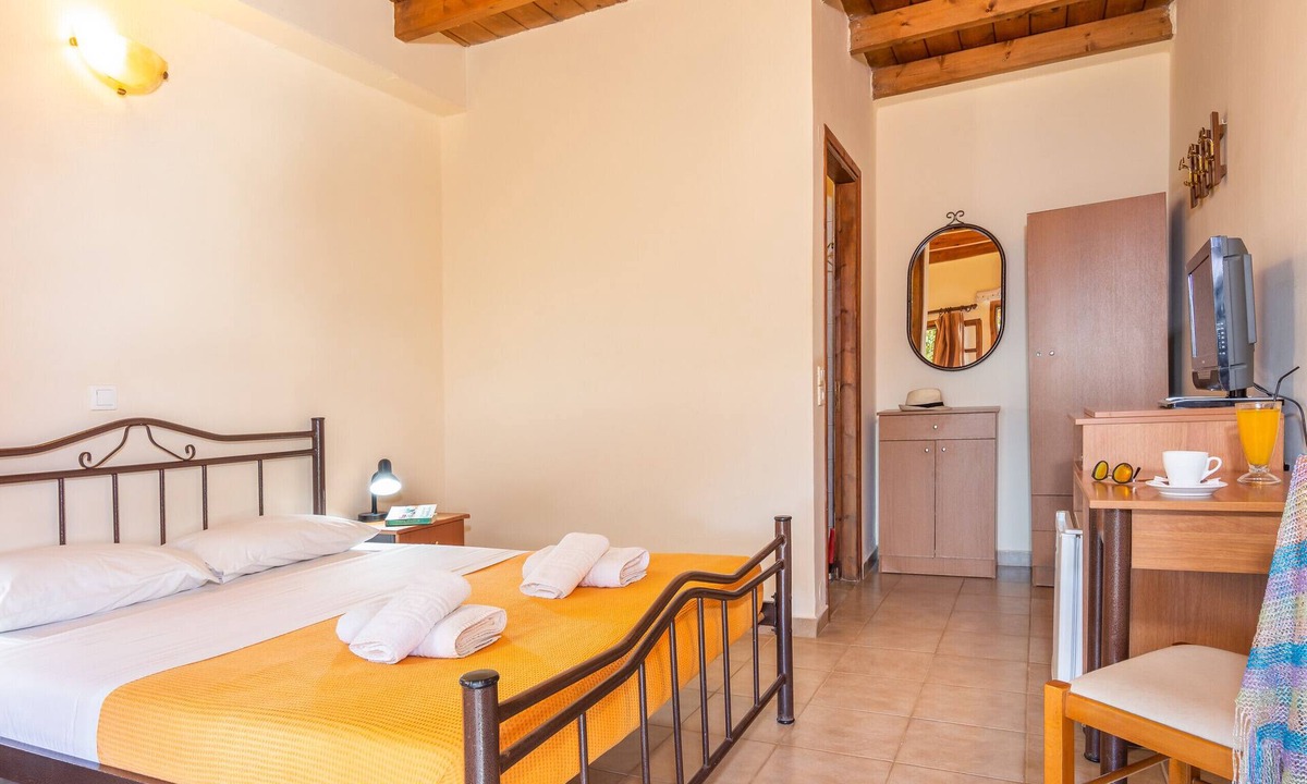 Agios Vasileios Apartment | Villa Maria Studio 7