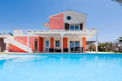 Scicli Villa | Villa Marigù con spa e piscina