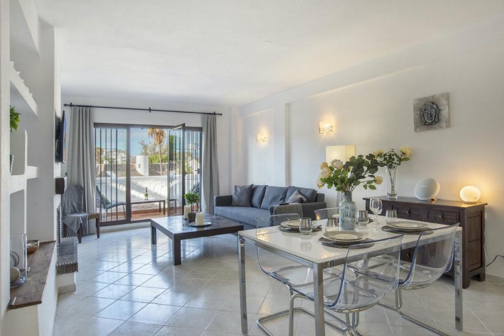 Puerto Banus Apartment | Villa Marina