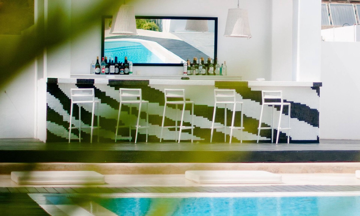 Perivolos Bed & Breakfast | Villa Markezinis