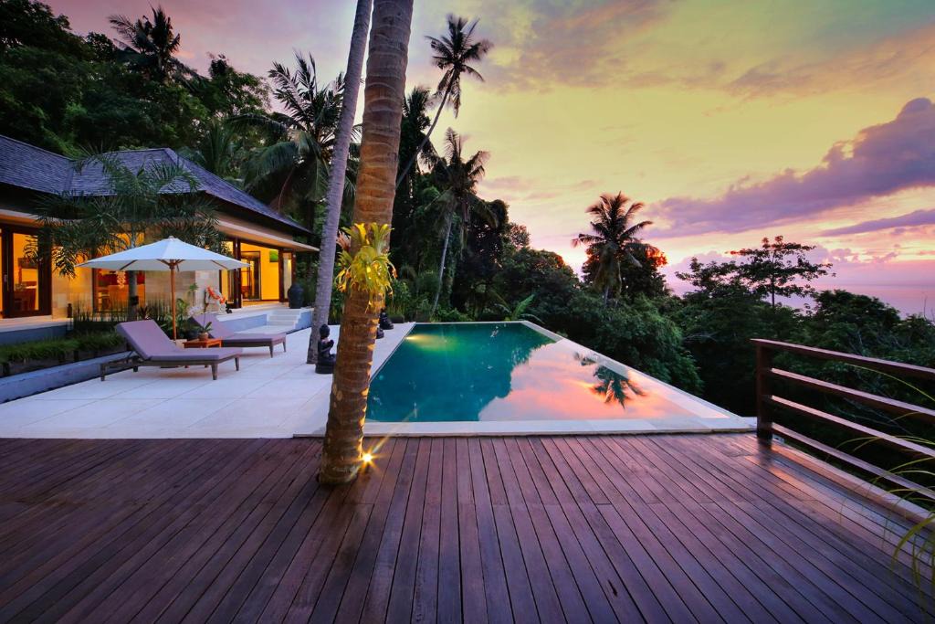 Senggigi Villa | Villa Marley