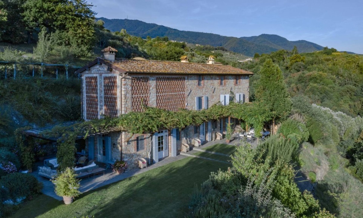 Lucca Villa | Villa Marlia 12 by MMega