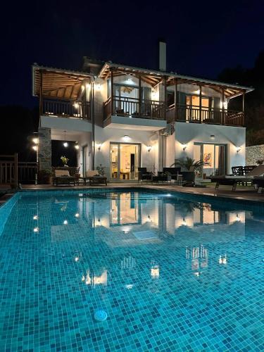 Glossa Villa | Villa Mavraki
